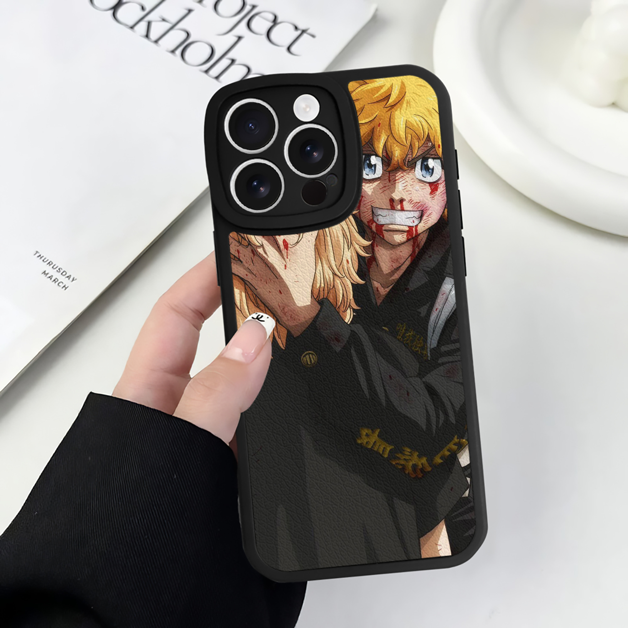 （画像用） 東京リベンジャーズ Tokyo Revengers 【iPhone 16シリーズ対応】シリコンスマホケース（レザー調） 材質：シリコン